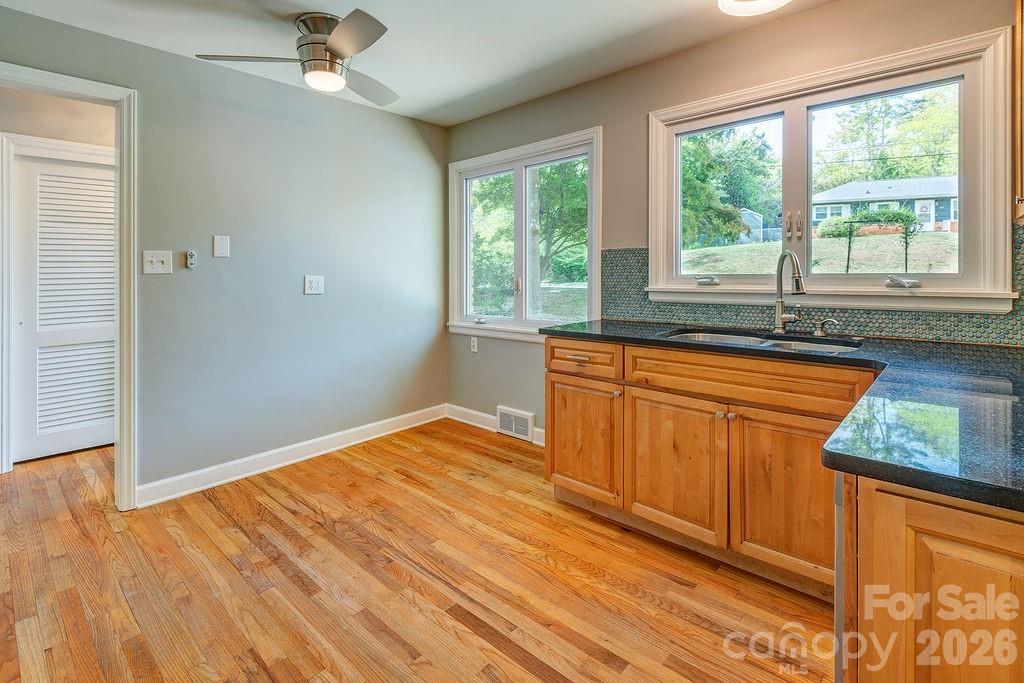 32 Pinehurst Road Asheville NC 28805