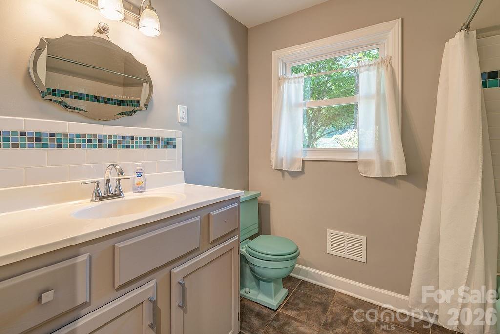 32 Pinehurst Road Asheville NC 28805