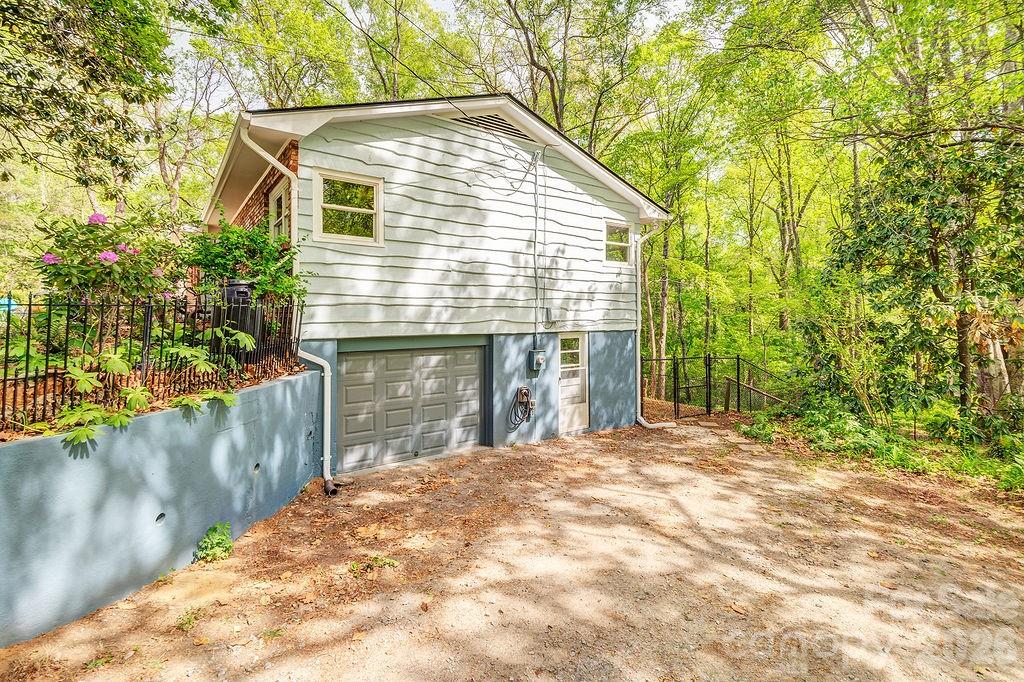 32 Pinehurst Road Asheville NC 28805
