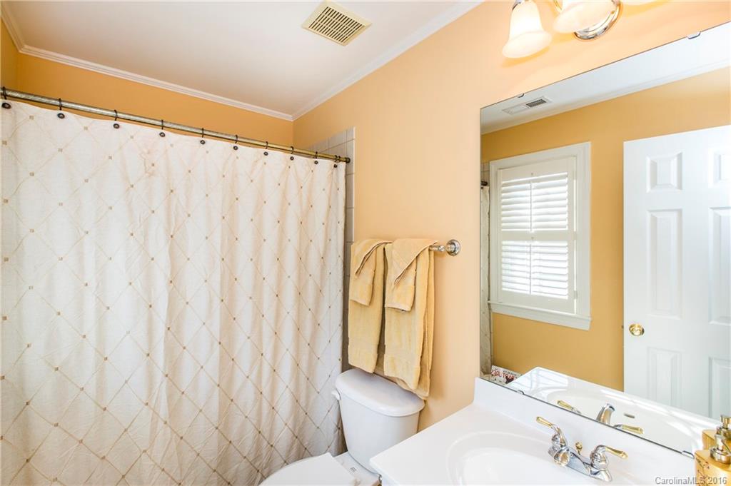 642 Hampshire Hill Road Matthews NC 28105