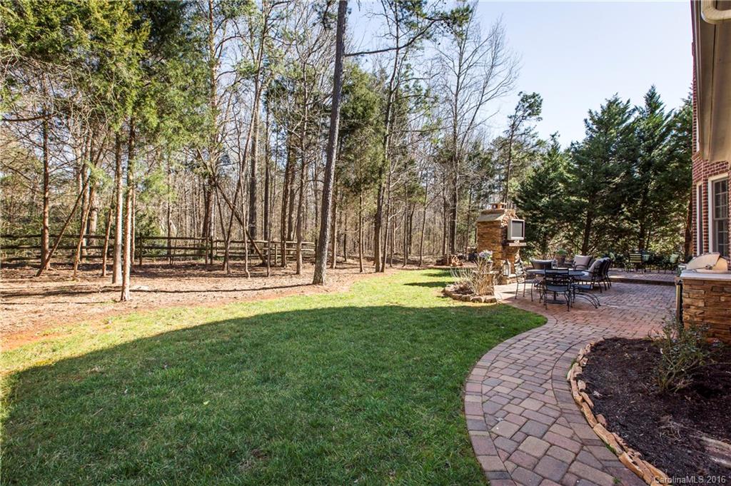 642 Hampshire Hill Road Matthews NC 28105