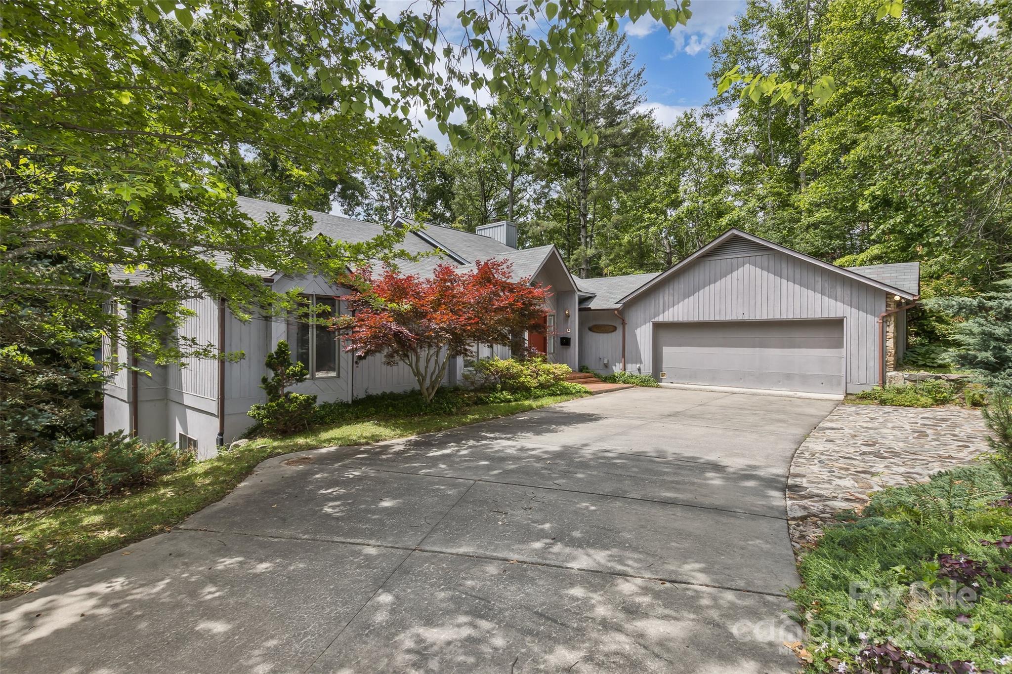 100 Black Oak Drive Asheville NC 28804