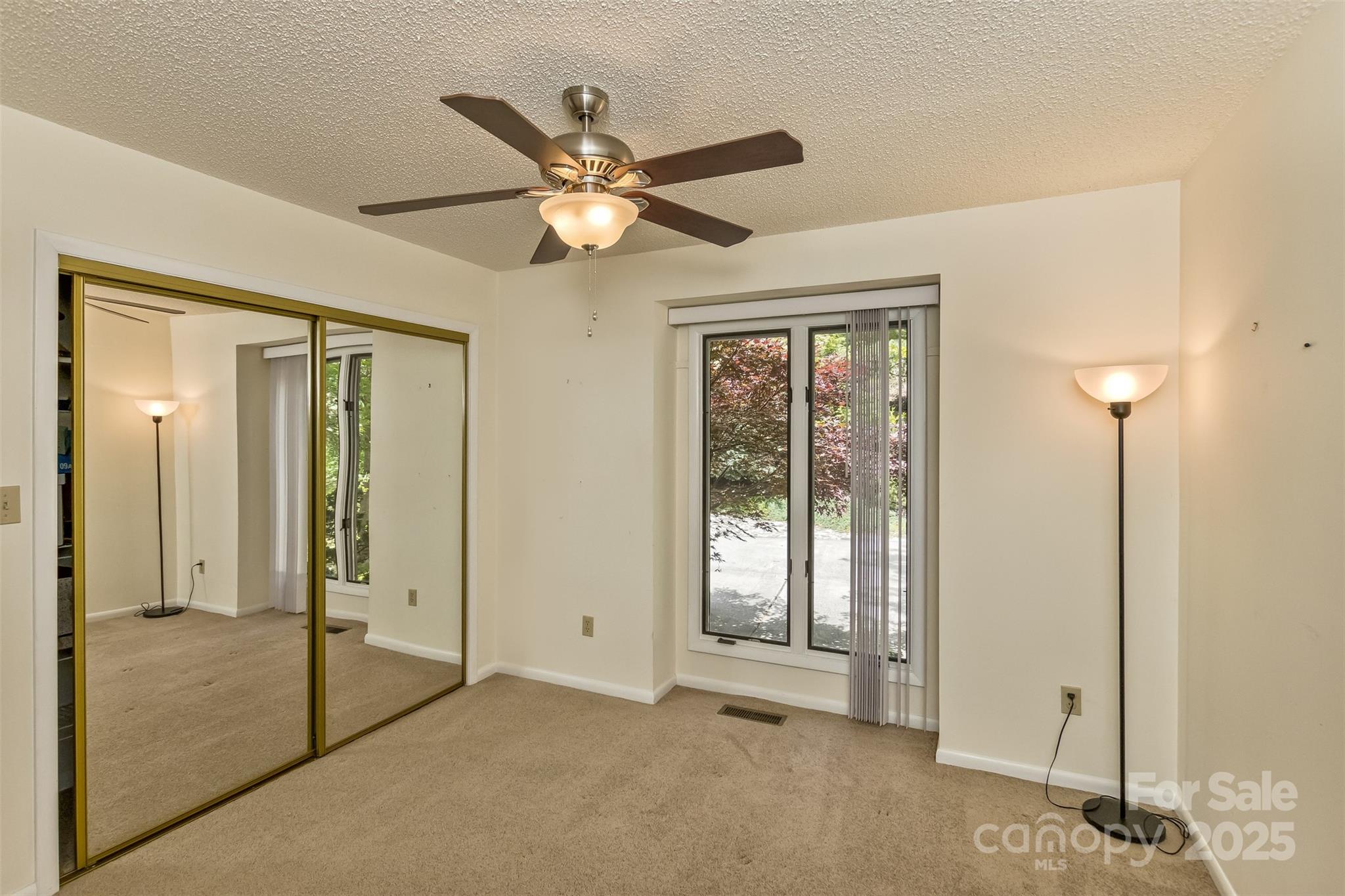 100 Black Oak Drive Asheville NC 28804