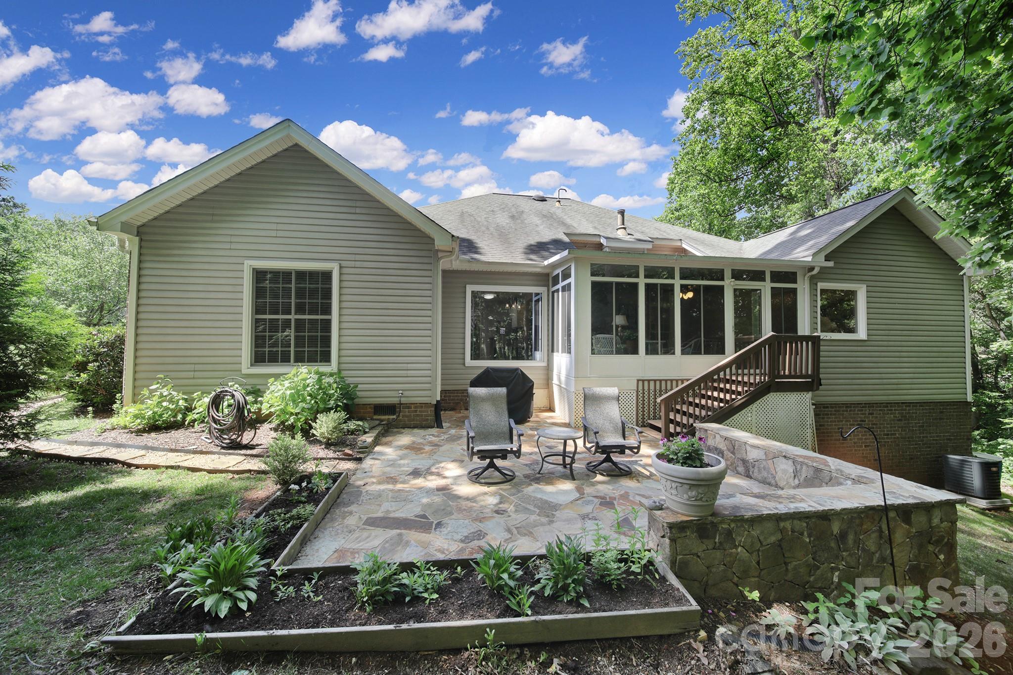 160 Fernbrook Drive Mooresville NC 28117