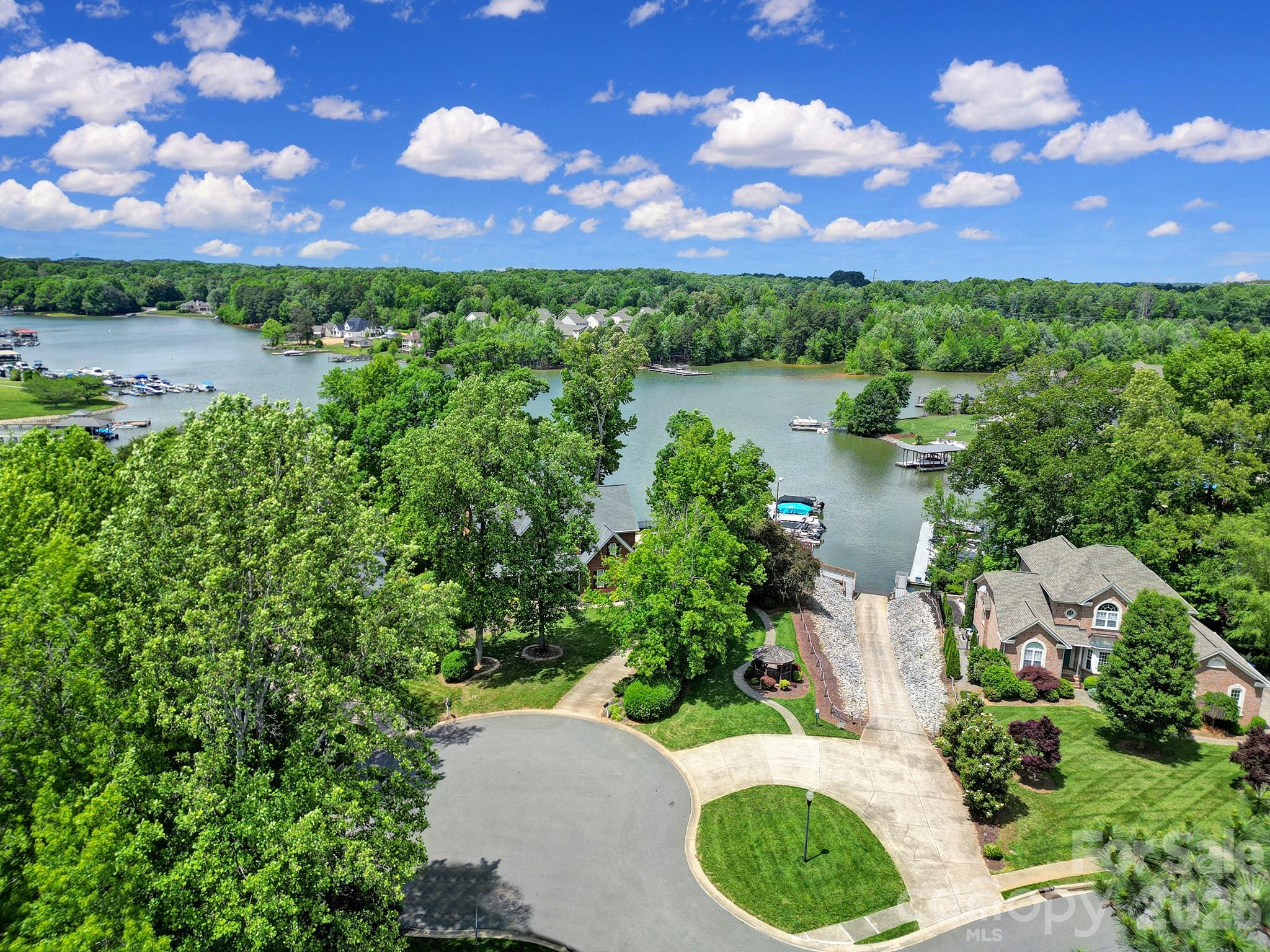 160 Fernbrook Drive Mooresville NC 28117