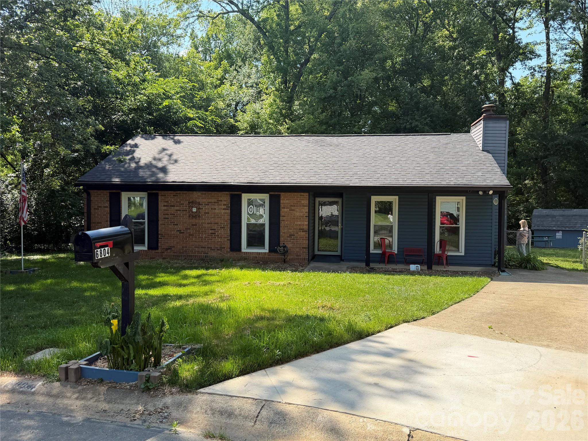 6804 Delta Lake Drive Charlotte NC 28215