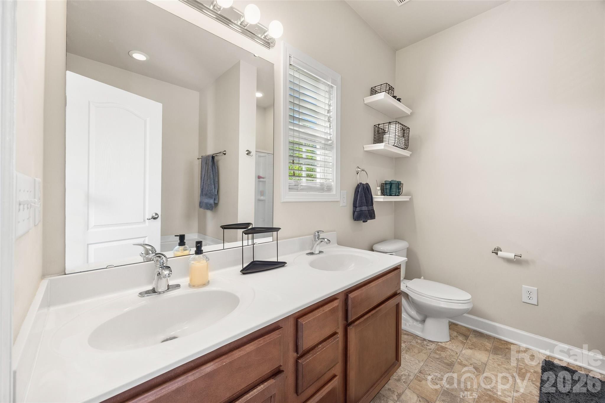 9821 Longstone Lane Charlotte NC 28277