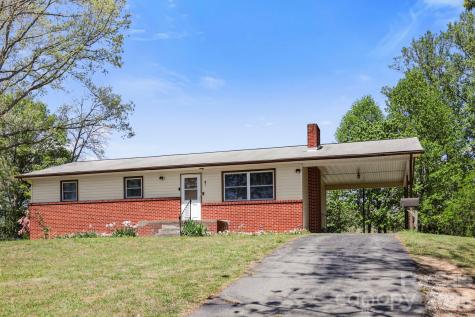 41 Hartshorn Drive Candler NC 28715