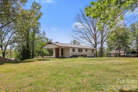 41 Hartshorn Drive Candler NC 28715