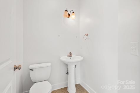 27 Walnut Springs Drive Asheville NC 28804