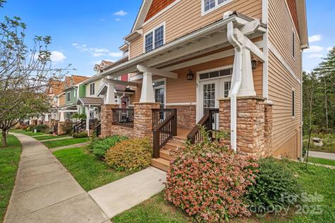 27 Walnut Springs Drive Asheville NC 28804