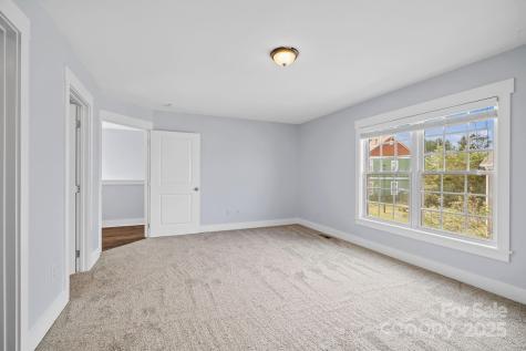 27 Walnut Springs Drive Asheville NC 28804