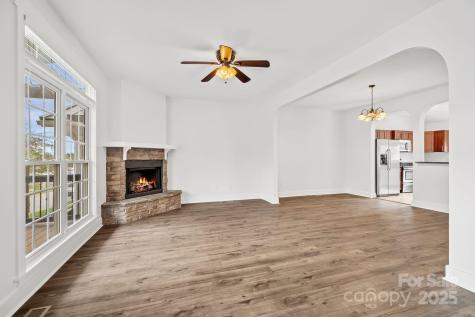 27 Walnut Springs Drive Asheville NC 28804