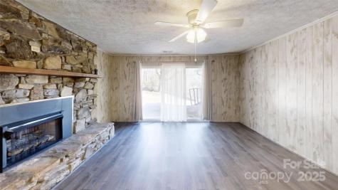1567 Newfound Road Leicester NC 28748