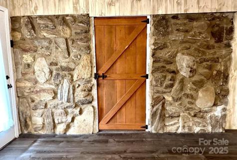 1567 Newfound Road Leicester NC 28748