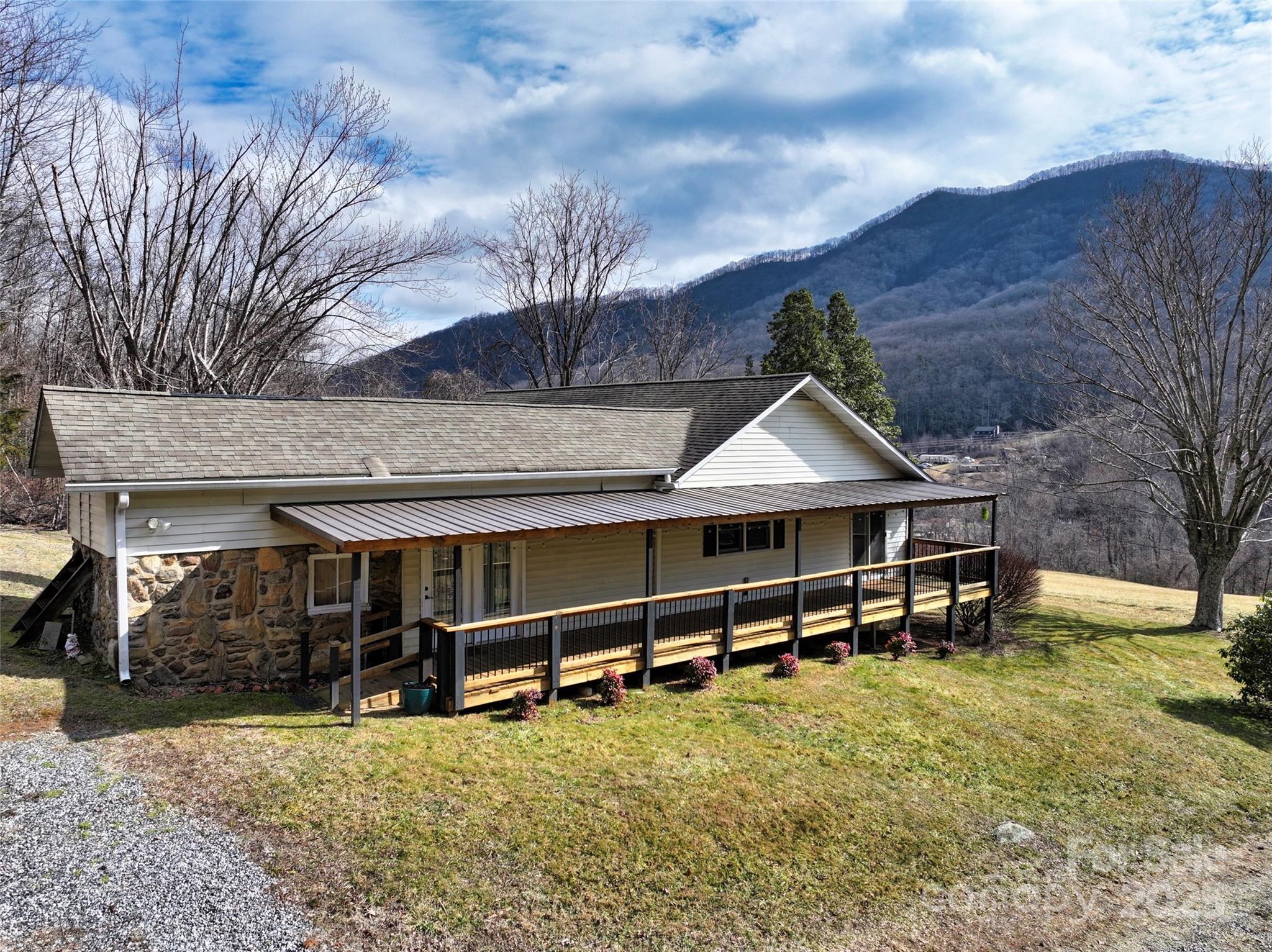 1567 Newfound Road Leicester NC 28748