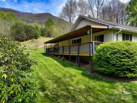 1567 Newfound Road Leicester NC 28748