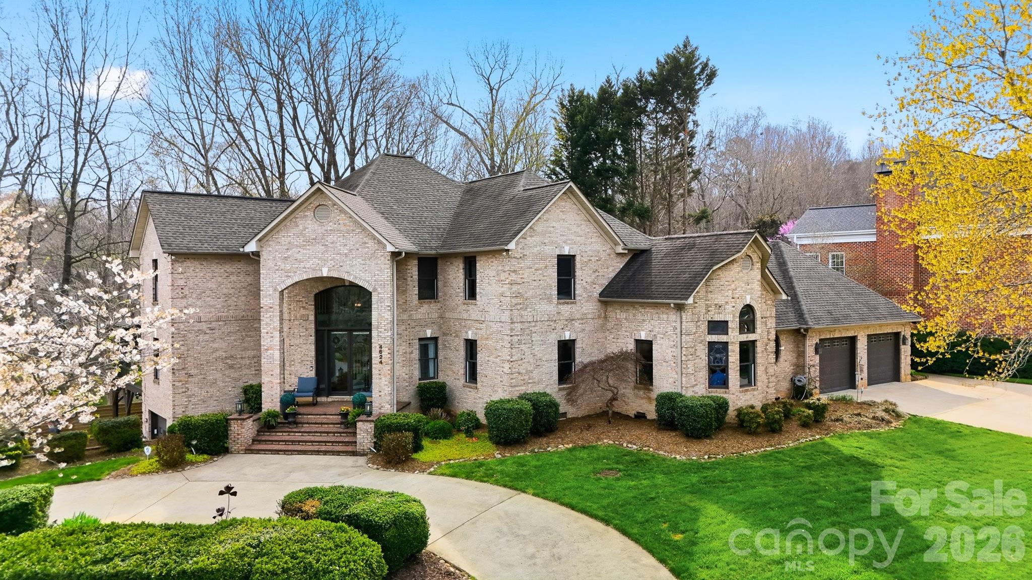 4624 9th Street NE Hickory NC 28601