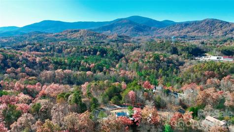 301 Peaks Drive Lake Lure NC 28746