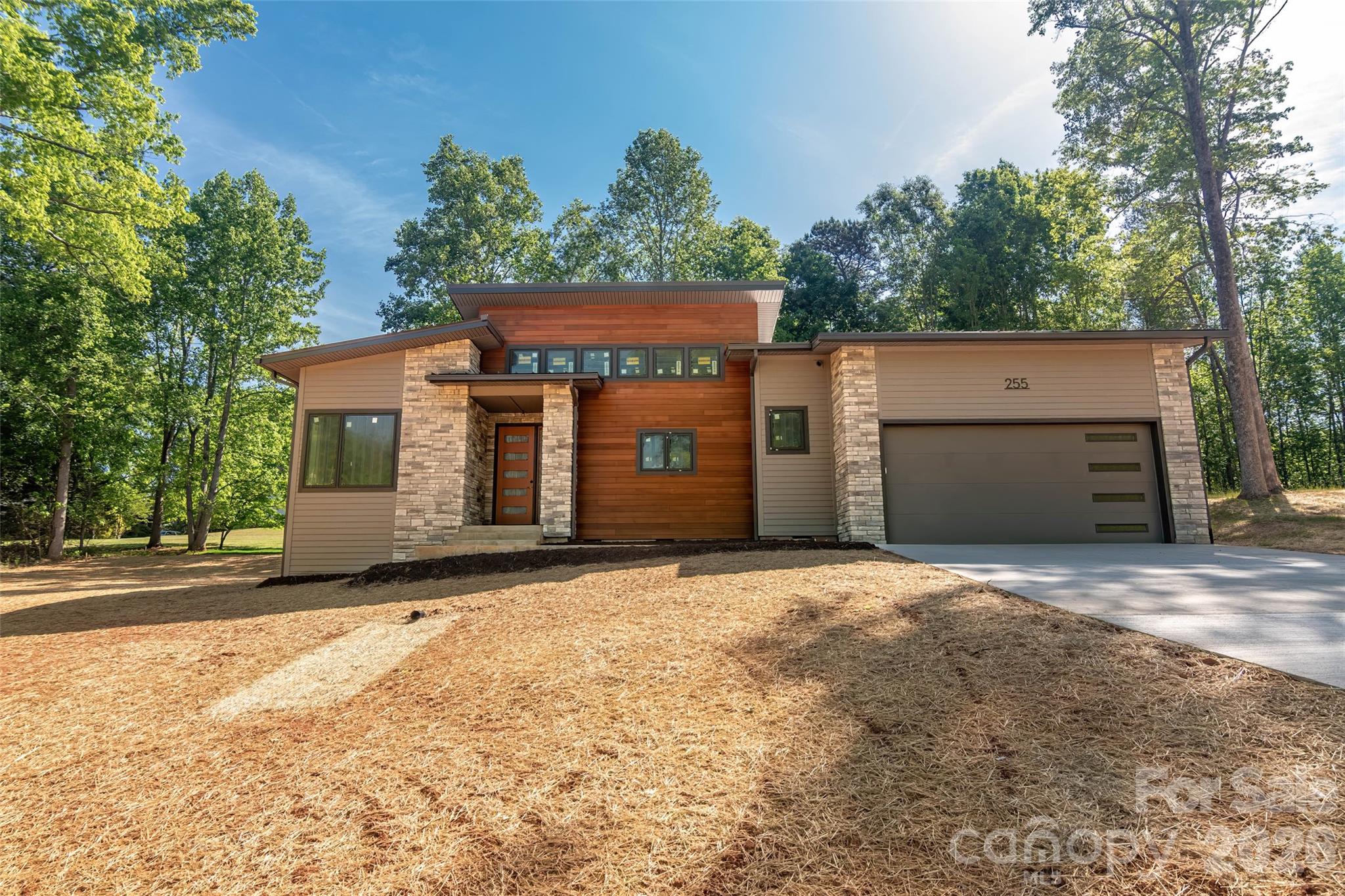 255 Hunters Trace Rutherfordton NC 28139
