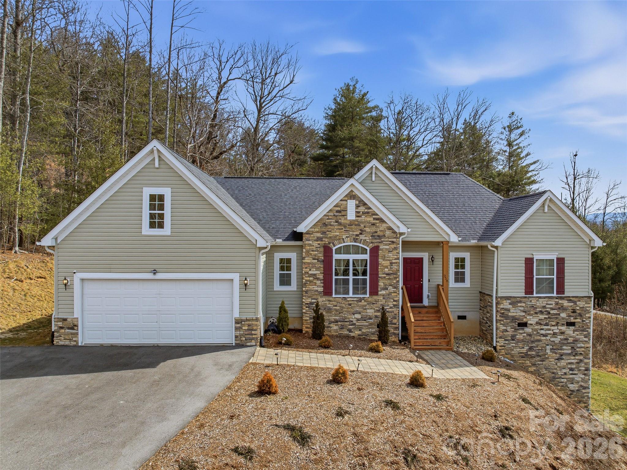 258 Crystal Heights Drive Hendersonville NC 28739