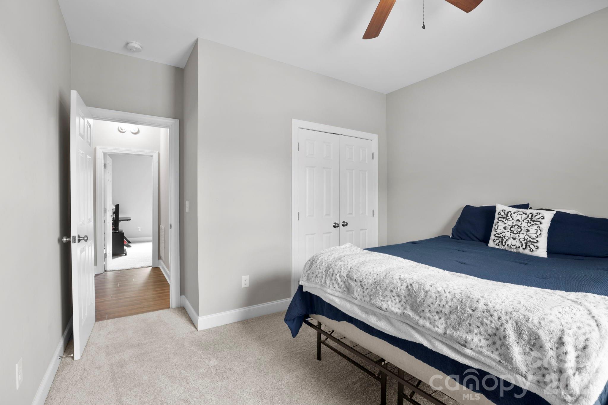 258 Crystal Heights Drive Hendersonville NC 28739