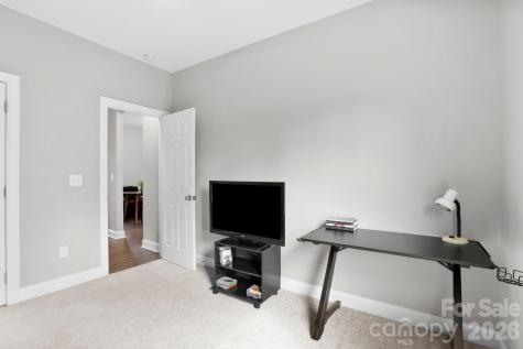 258 Crystal Heights Drive Hendersonville NC 28739