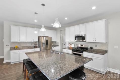 258 Crystal Heights Drive Hendersonville NC 28739