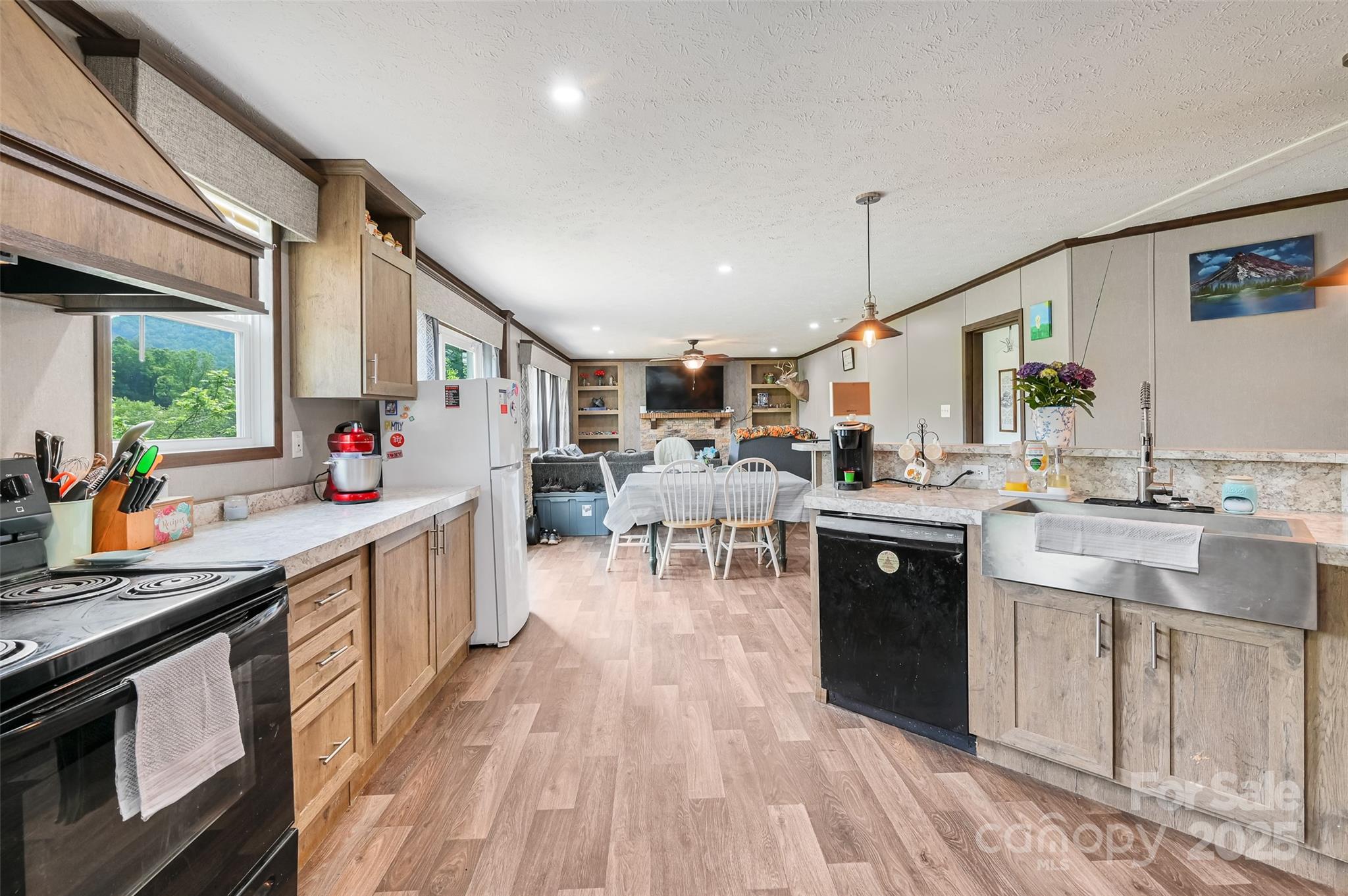 208 Stillwater Springs Road Burnsville NC 28714