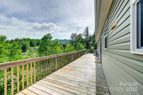 208 Stillwater Springs Road Burnsville NC 28714