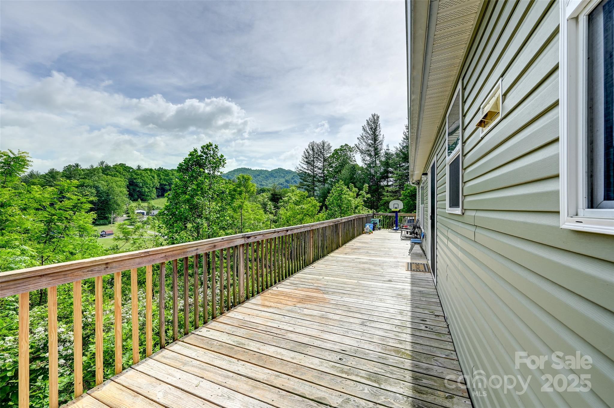 208 Stillwater Springs Road Burnsville NC 28714