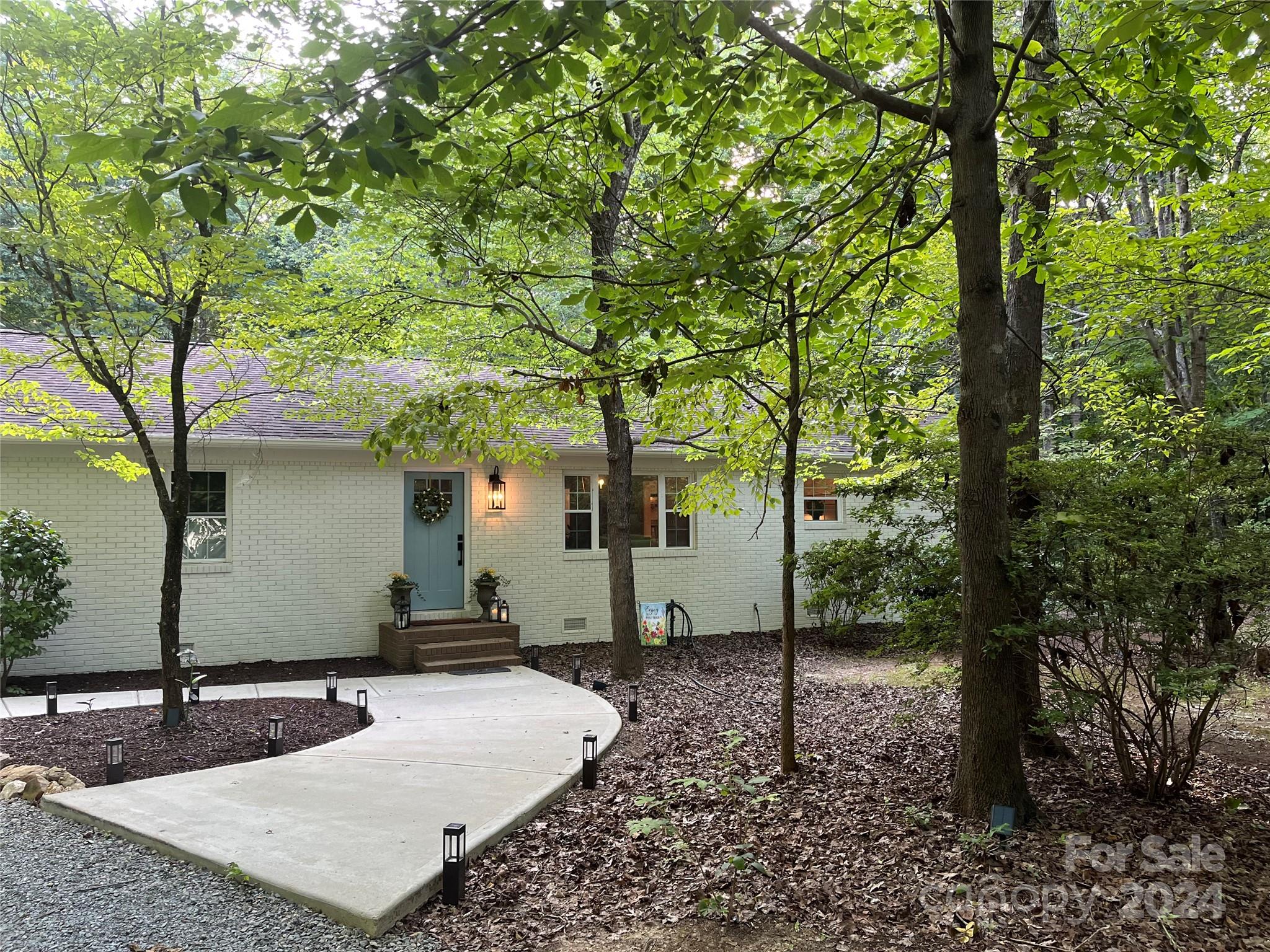 8008 Potter Road Matthews NC 28104