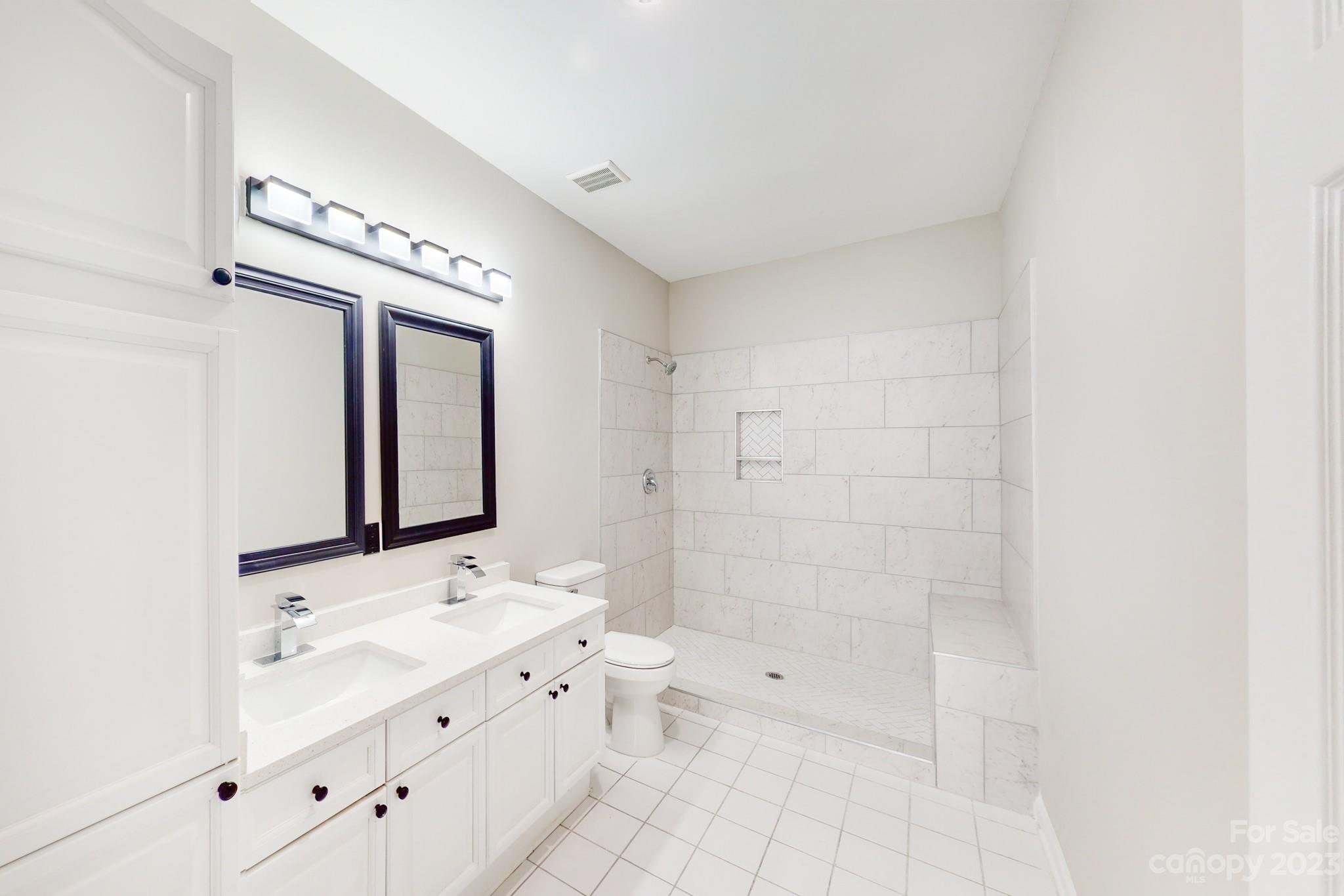 5814 Moose Lane Charlotte NC 28269