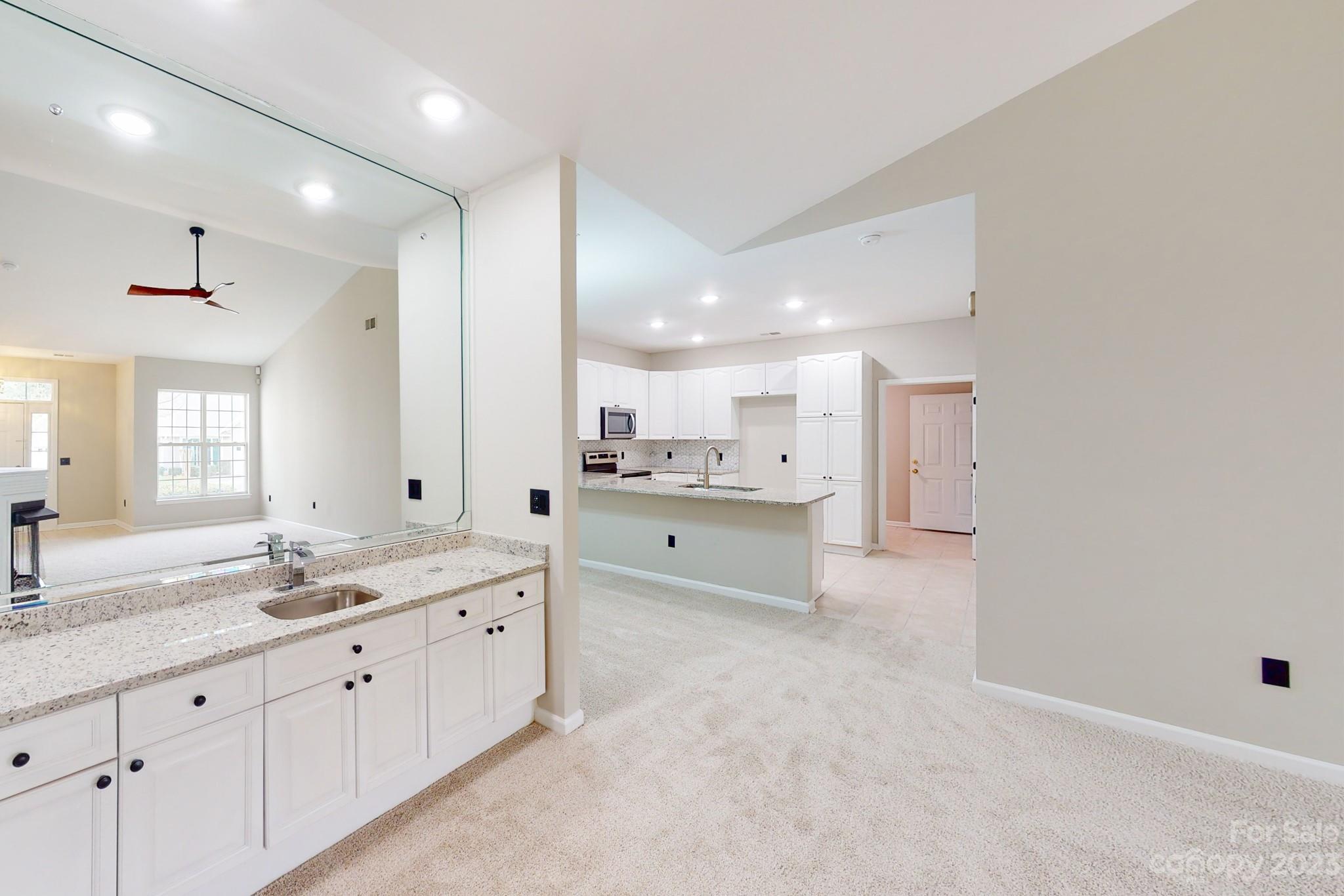 5814 Moose Lane Charlotte NC 28269