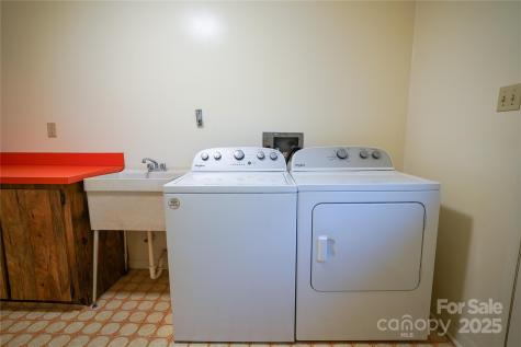 262 Rooster Cove Brevard NC 28712