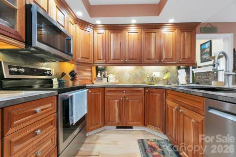 410 Forest Lake Road Brevard NC 28712