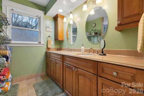 410 Forest Lake Road Brevard NC 28712