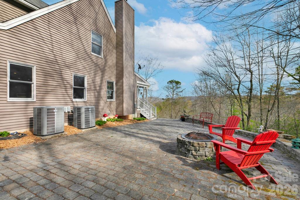 410 Forest Lake Road Brevard NC 28712