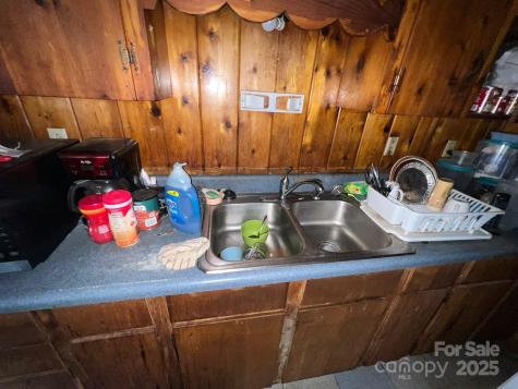 4414 Birkdale Drive Charlotte NC 28208