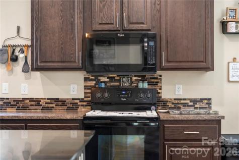 111 Robin Street Hendersonville NC 28739