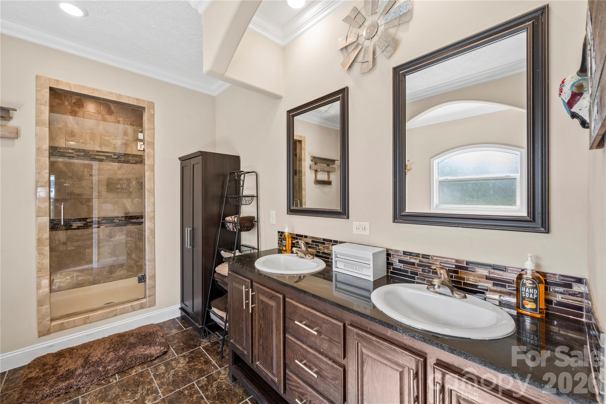 111 Robin Street Hendersonville NC 28739