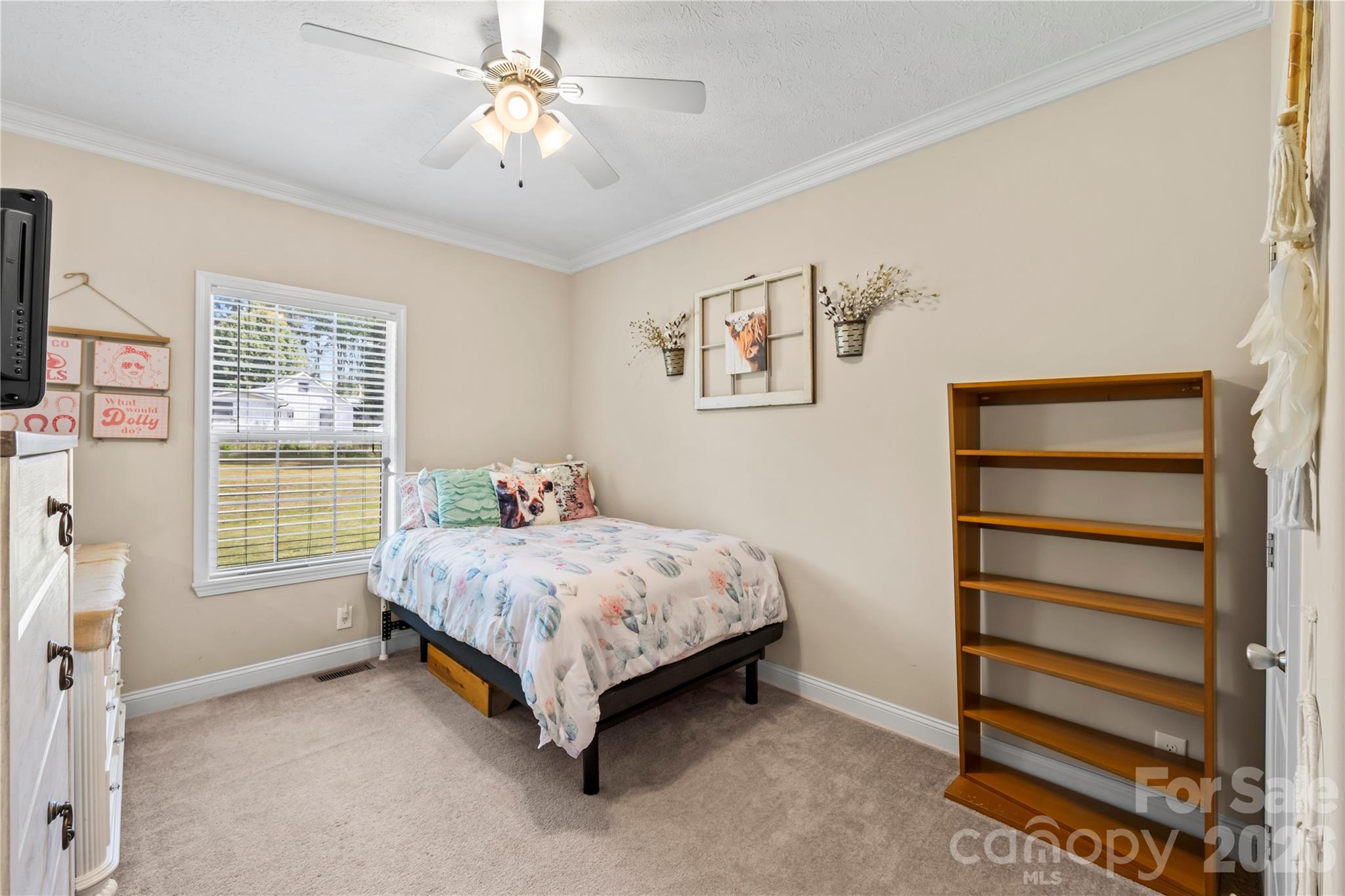 111 Robin Street Hendersonville NC 28739