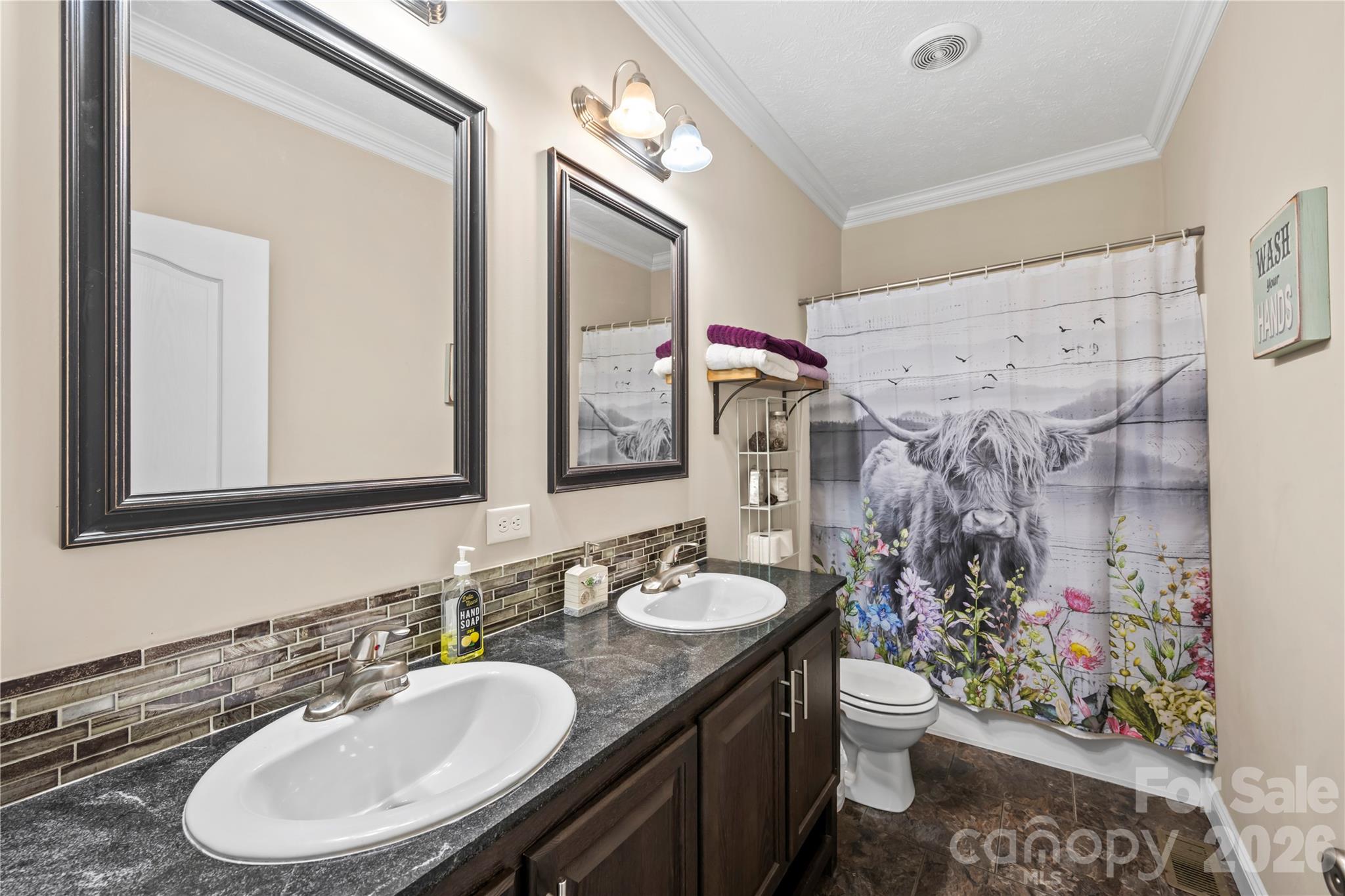 111 Robin Street Hendersonville NC 28739