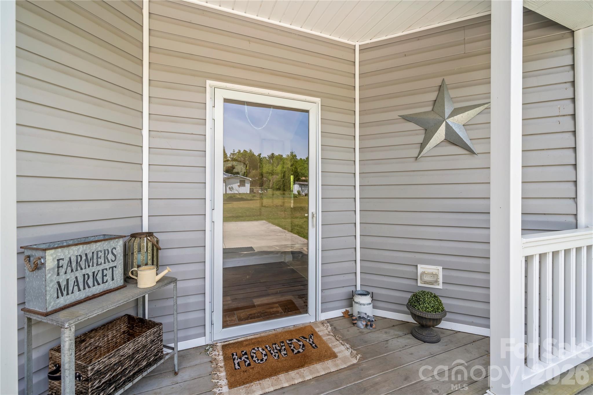 111 Robin Street Hendersonville NC 28739
