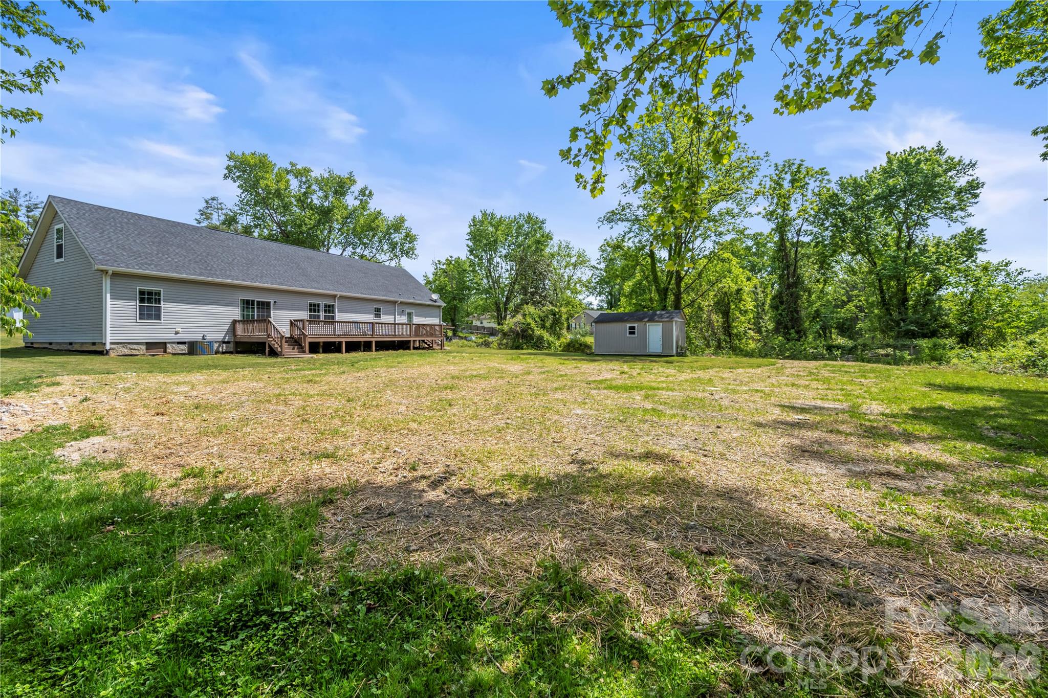 111 Robin Street Hendersonville NC 28739