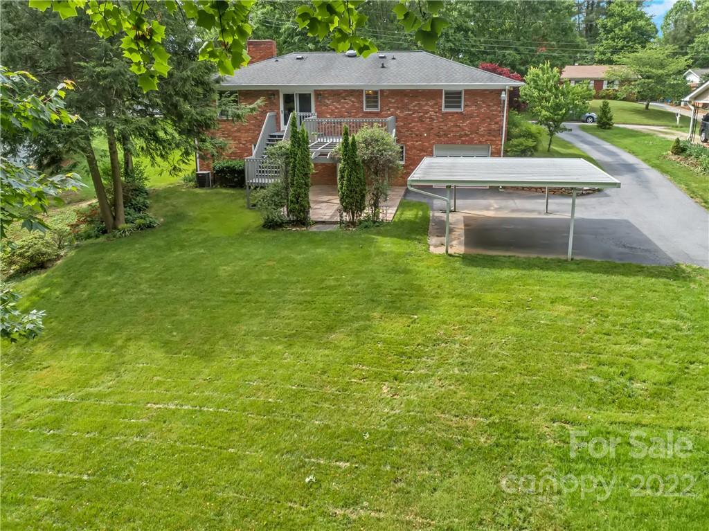 18 Adamswood Road Asheville NC 28803