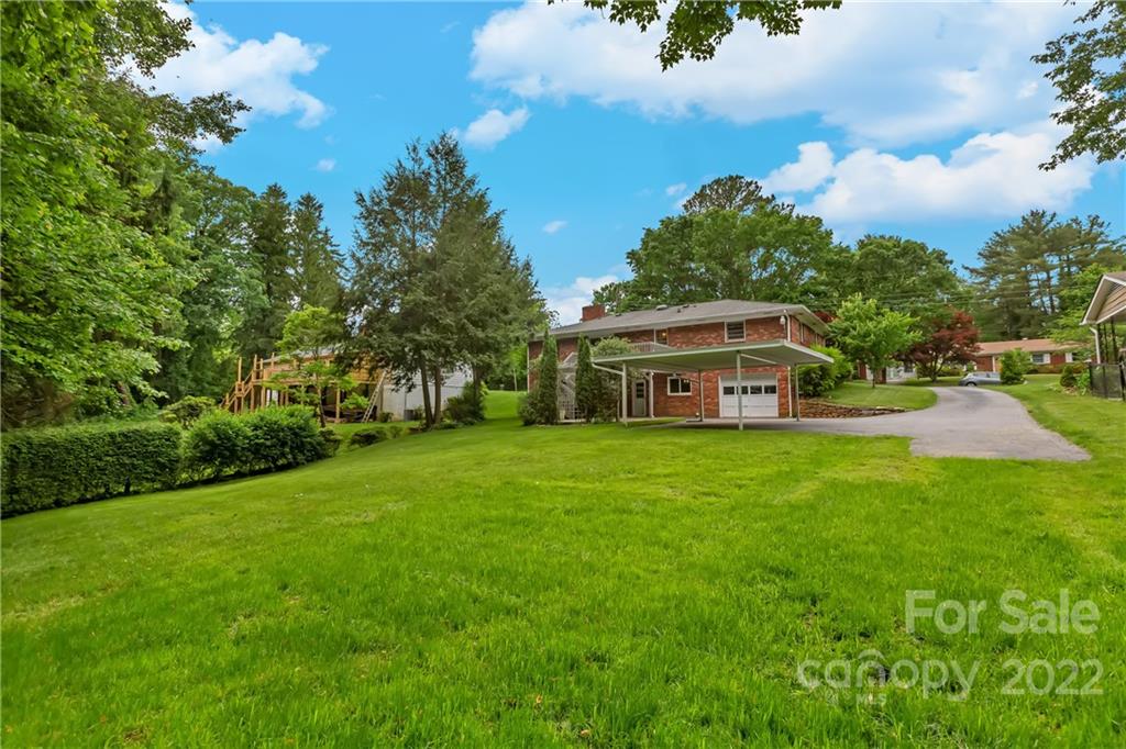 18 Adamswood Road Asheville NC 28803