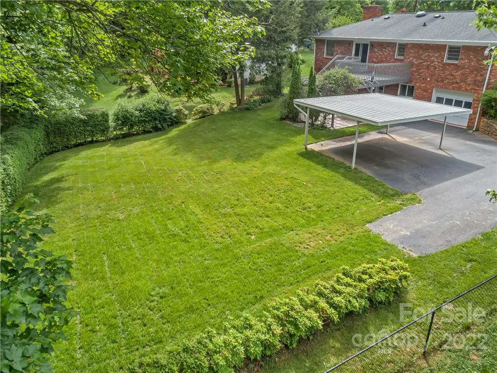 18 Adamswood Road Asheville NC 28803