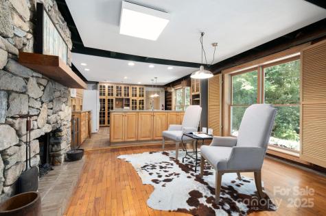 552 Avery Creek Arden NC 28704