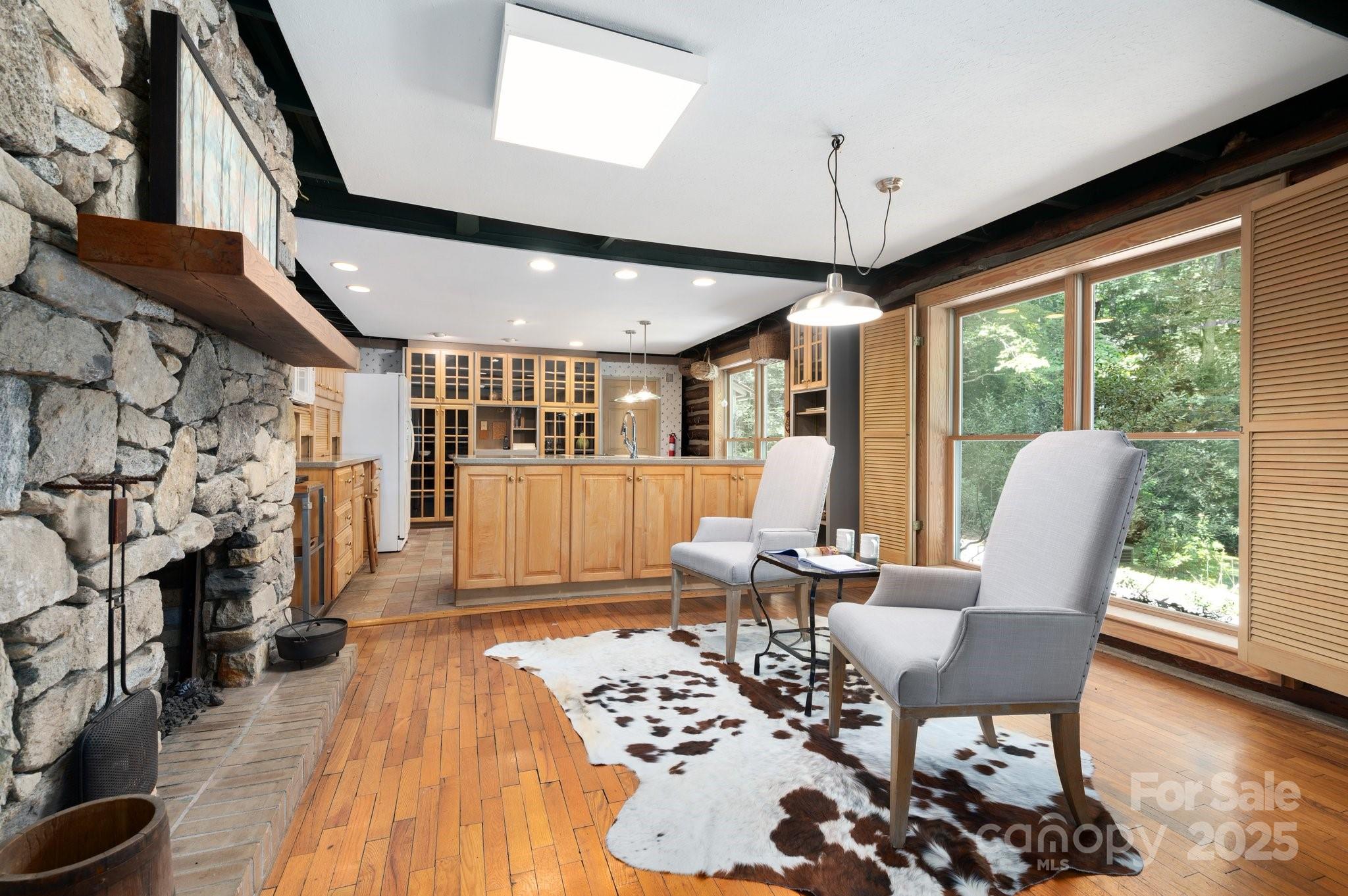 552 Avery Creek Arden NC 28704